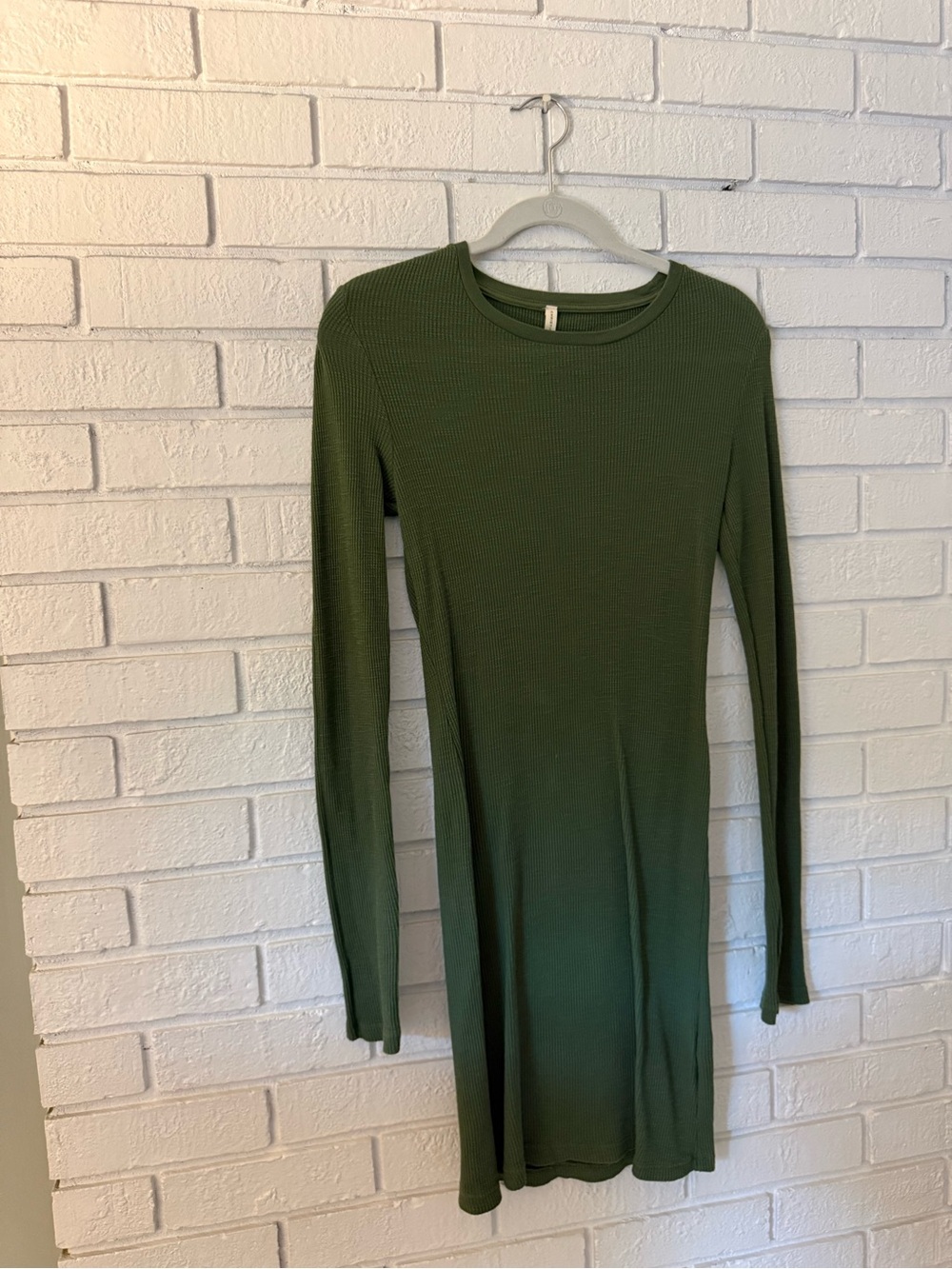Slim Ribbed Midi Dress in Olive Green